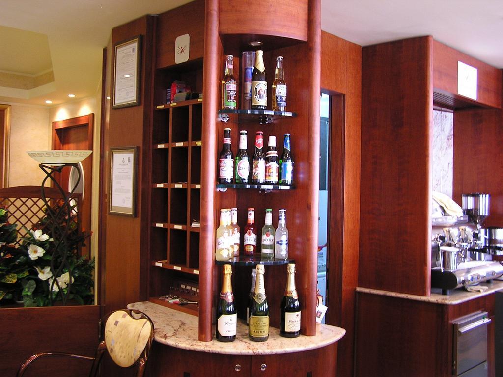 Hotel Mistral Portoscuso Εξωτερικό φωτογραφία