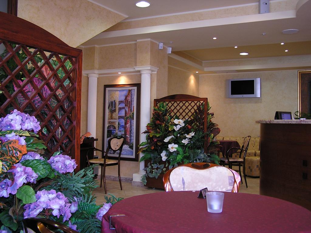 Hotel Mistral Portoscuso Εξωτερικό φωτογραφία